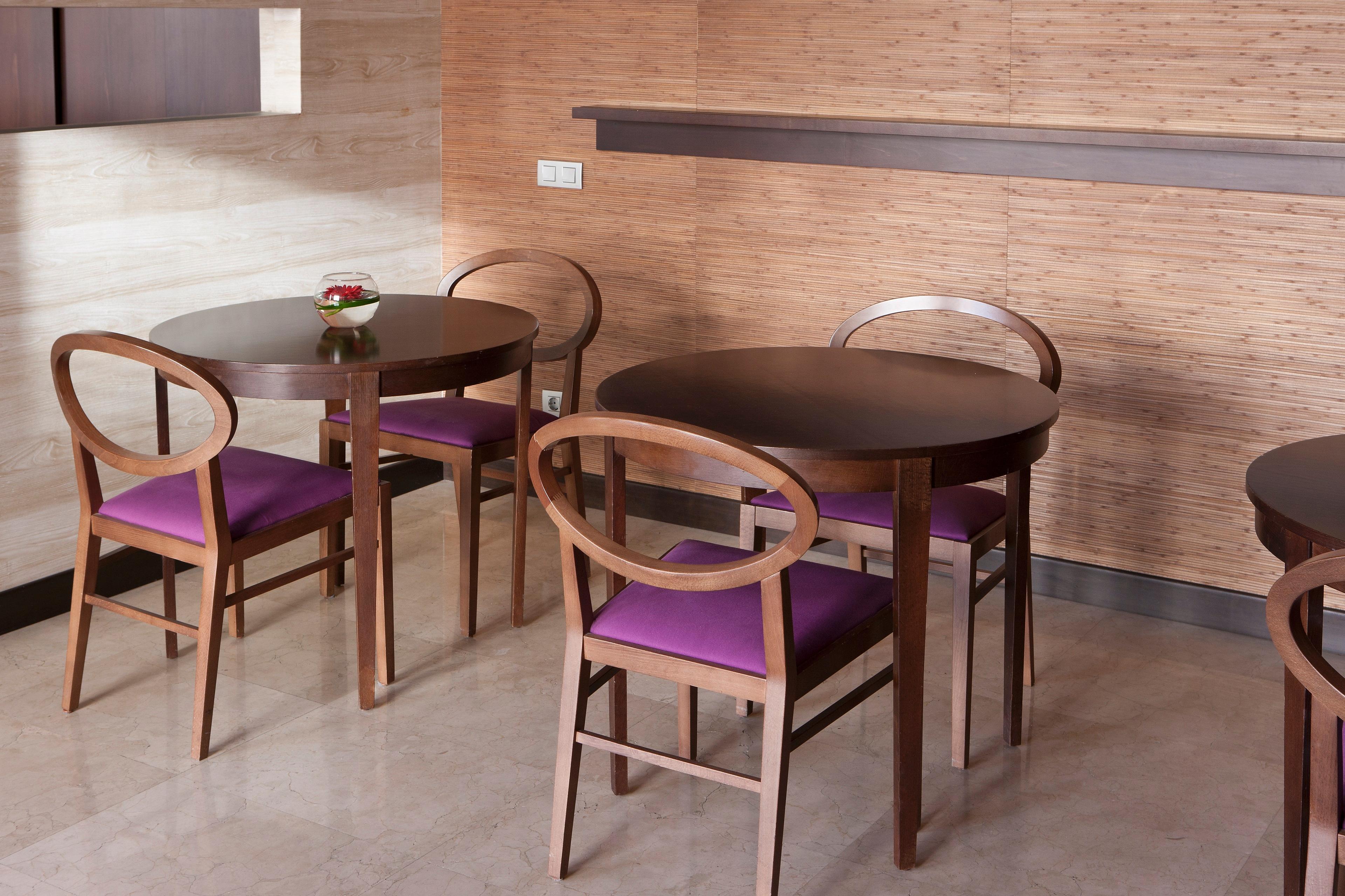 Nh Parla Hotel Bagian luar foto